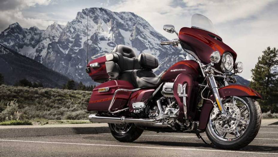 Recheada de tecnologias, ela tem um sistema de refrigera&ccedil;&atilde;o misto | <a href="https://preprod.quatrorodas.abril.com.br/moto/noticias/harley-davidson-tres-novidades-ao-salao-duas-rodas-756391.shtml" rel="migration">Leia mais</a>