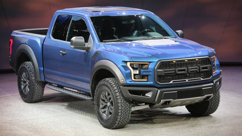 Ford F-150 Raptor | <a href="https://preprod.quatrorodas.abril.com.br/galerias/saloes/detroit-2015/direto-detroit-parte-2-825561.shtml" rel="migration">Veja a segunda parte</a>