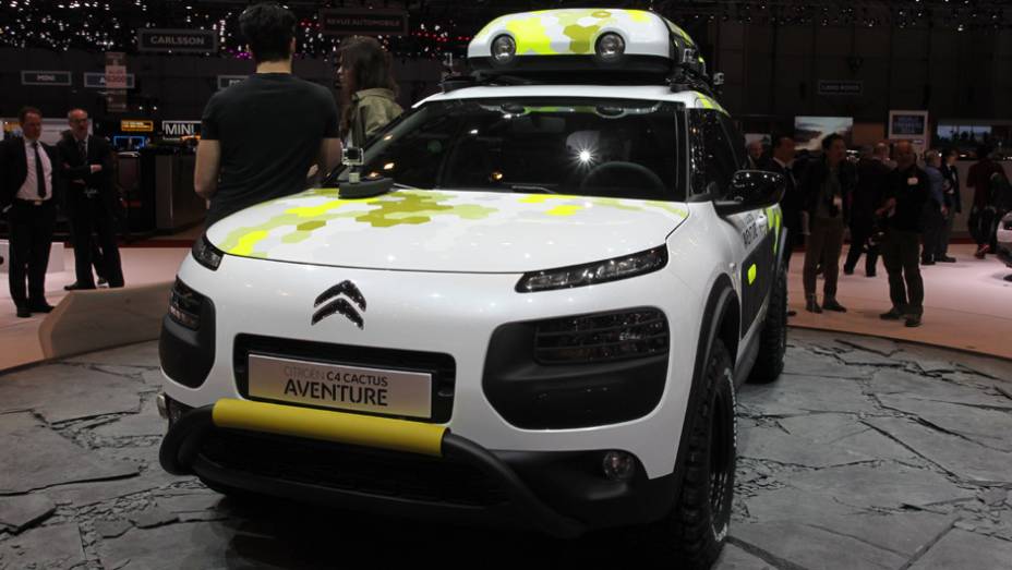 Citroën C4 Cactus | <a href="https://preprod.quatrorodas.abril.com.br/noticias/saloes/genebra-2014/citroen-revela-c4-cactus-aventure-concept-773825.shtml" rel="migration">Leia mais</a>| <a href="https://preprod.quatrorodas.abril.com.br/galerias/saloes/genebra/2014/direto-genebra-parte-2-775" rel="migration"></a>