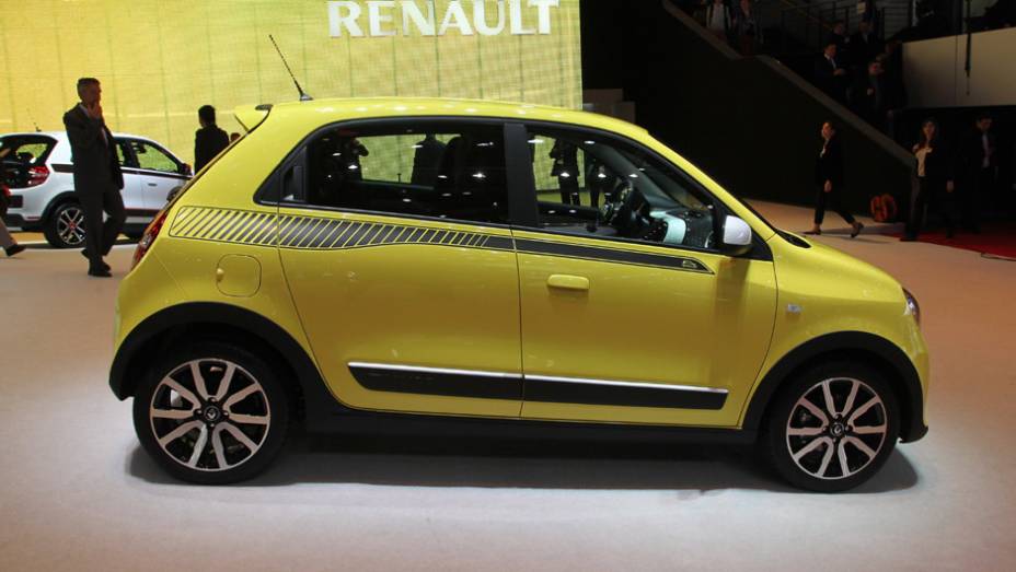 Renault Twingo | <a href="https://preprod.quatrorodas.abril.com.br/noticias/saloes/genebra-2014/renault-confirma-motorizacao-twingo-775341.shtml" rel="migration">Leia mais</a>| <a href="https://preprod.quatrorodas.abril.com.br/galerias/saloes/genebra/2014/direto-genebra-parte-2-775719.shtml" rel="migration"></a>