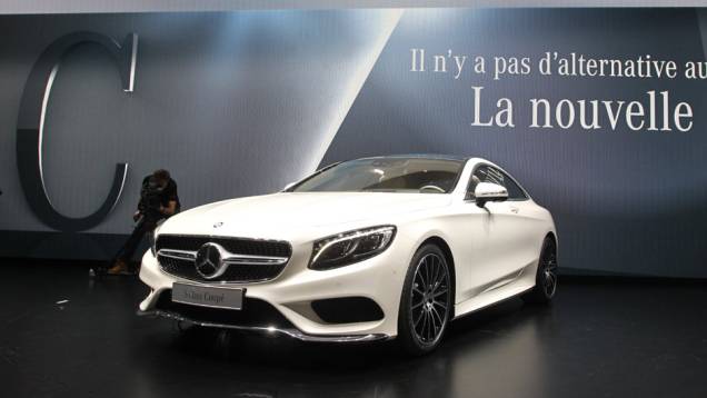 Mercedes-Benz Classe S Coupé | <a href="https://preprod.quatrorodas.abril.com.br/noticias/saloes/genebra-2014/mercedes-benz-apresenta-classe-s-coupe-772971.shtml" rel="migration">Leia mais</a>| <a href="https://preprod.quatrorodas.abril.com.br/galerias/saloes/genebra/2014/direto-genebra-par" rel="migration"></a> Mercedes-Benz Classe S Coupé | <a href="https://preprod.quatrorodas.abril.com.br/noticias/saloes/genebra-2014/mercedes-benz-apresenta-classe-s-coupe-772971.shtml" rel="migration">Leia mais</a>| <a href="https://preprod.quatrorodas.abril.com.br/galerias/saloes/genebra/2014/direto-genebra-par" rel="migration"></a>