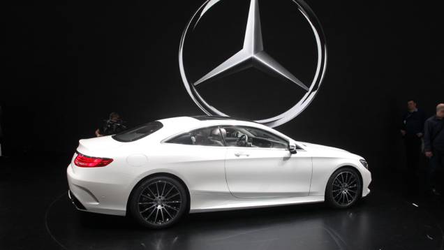 Mercedes-Benz Classe S Coupé | <a href="https://preprod.quatrorodas.abril.com.br/noticias/saloes/genebra-2014/mercedes-benz-apresenta-classe-s-coupe-772971.shtml" rel="migration">Leia mais</a>| <a href="https://preprod.quatrorodas.abril.com.br/galerias/saloes/genebra/2014/direto-genebra-par" rel="migration"></a> Mercedes-Benz Classe S Coupé | <a href="https://preprod.quatrorodas.abril.com.br/noticias/saloes/genebra-2014/mercedes-benz-apresenta-classe-s-coupe-772971.shtml" rel="migration">Leia mais</a>| <a href="https://preprod.quatrorodas.abril.com.br/galerias/saloes/genebra/2014/direto-genebra-par" rel="migration"></a>
