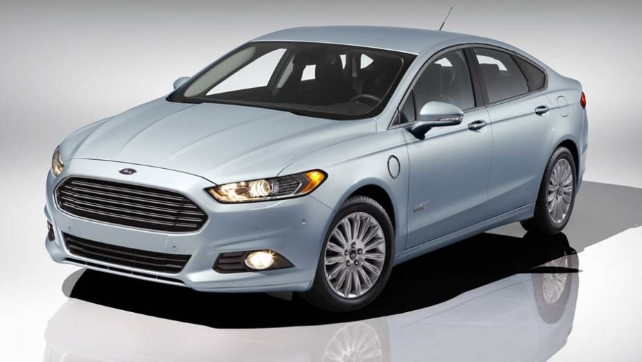 A grande novidade é o Fusion Energi, um sedã híbrido do tipo plug-in | <a href="https://preprod.quatrorodas.abril.com.br/salao-do-automovel/2012/carros/fusion-706006.shtml" rel="migration">Leia mais</a> A grande novidade é o Fusion Energi, um sedã híbrido do tipo plug-in | <a href="https://preprod.quatrorodas.abril.com.br/salao-do-automovel/2012/carros/fusion-706006.shtml" rel="migration">Leia mais</a>