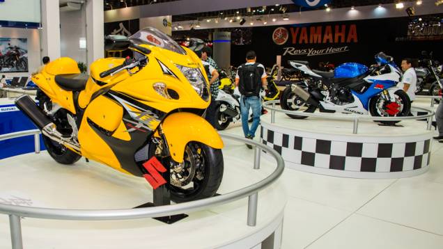 Estande da Suzuki no Salão Duas Rodas 2013 | <a href="https://preprod.quatrorodas.abril.com.br/moto/noticias/suzuki-exibe-inazuma-salao-duas-rodas-756473.shtml" rel="migration">Leia mais</a> Estande da Suzuki no Salão Duas Rodas 2013 | <a href="https://preprod.quatrorodas.abril.com.br/moto/noticias/suzuki-exibe-inazuma-salao-duas-rodas-756473.shtml" rel="migration">Leia mais</a>