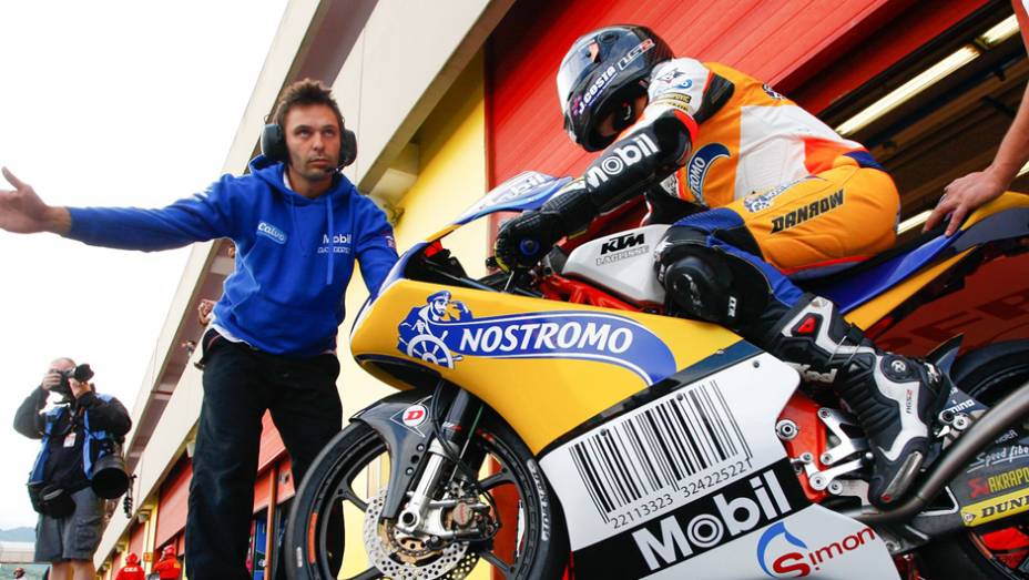 Isaac Viñales da Calvo Team | <a href="https://preprod.quatrorodas.abril.com.br/moto/noticias/marc-marquez-mantem-regularidade-pole-mugello-784738.shtml" rel="migration">Leia mais</a> Isaac Viñales da Calvo Team | <a href="https://preprod.quatrorodas.abril.com.br/moto/noticias/marc-marquez-mantem-regularidade-pole-mugello-784738.shtml" rel="migration">Leia mais</a>