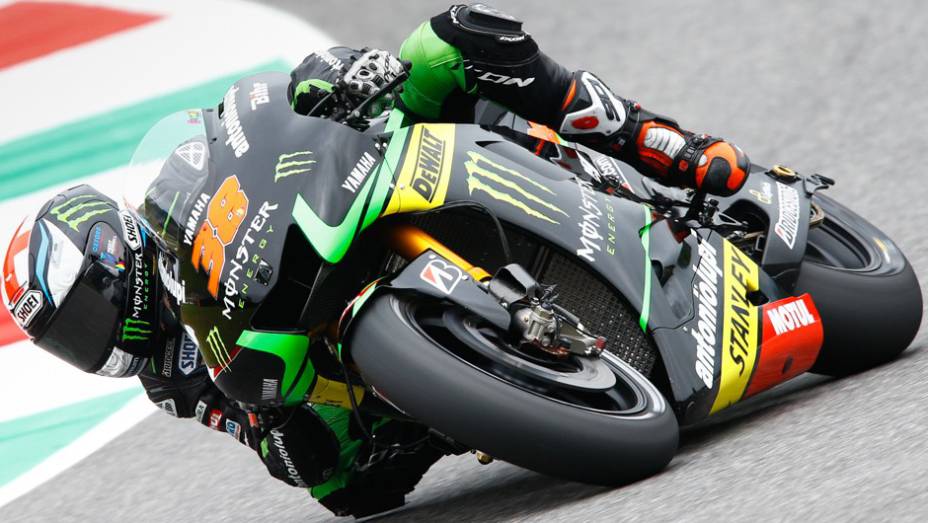 Bradley Smith da Monster Yamaha em Mugello | <a href="https://preprod.quatrorodas.abril.com.br/moto/noticias/marc-marquez-mantem-regularidade-pole-mugello-784738.shtml" rel="migration">Leia mais</a>