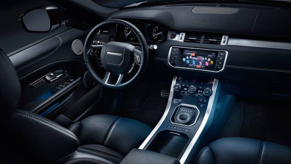 Utilitário também recebeu monitor de oito polegadas e novos revestimentos para os bancos e painéis de portas | <a href="https://preprod.quatrorodas.abril.com.br/noticias/saloes/genebra-2015/evoque-reestilizado-estreia-genebra-839480.shtml" rel="migration">Leia mais</a> Utilitário também recebeu monitor de oito polegadas e novos revestimentos para os bancos e painéis de portas | <a href="https://preprod.quatrorodas.abril.com.br/noticias/saloes/genebra-2015/evoque-reestilizado-estreia-genebra-839480.shtml" rel="migration">Leia mais</a>