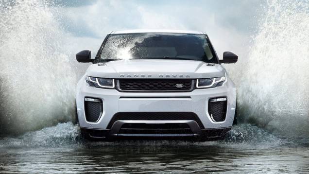 As versões Autobiography e a novidade HSE Dynamic trazem ainda as entradas de ar no capô antes presentes apenas ao modelo Coupé | <a href="https://preprod.quatrorodas.abril.com.br/noticias/saloes/genebra-2015/evoque-reestilizado-estreia-genebra-839480.shtml" rel="migration">Leia ma</a> As versões Autobiography e a novidade HSE Dynamic trazem ainda as entradas de ar no capô antes presentes apenas ao modelo Coupé | <a href="https://preprod.quatrorodas.abril.com.br/noticias/saloes/genebra-2015/evoque-reestilizado-estreia-genebra-839480.shtml" rel="migration">Leia ma</a>