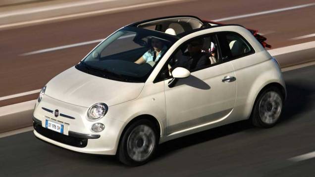 Fiat 500C: a versão sem teto do pequeno 500 será importada para cá com o motor 1.4 Multiair | <a href="https://preprod.quatrorodas.abril.com.br/salao-do-automovel/2012/carros/500-704044.shtml" target="_blank" rel="migration">Leia mais</a> Fiat 500C: a versão sem teto do pequeno 500 será importada para cá com o motor 1.4 Multiair | <a href="https://preprod.quatrorodas.abril.com.br/salao-do-automovel/2012/carros/500-704044.shtml" target="_blank" rel="migration">Leia mais</a>