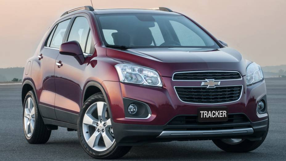 EcoSport, acabou a paz! O Tracker chega ao Brasil para tentar desbancar o l&iacute;der do segmento de SUVs compactos | <a href="https://preprod.quatrorodas.abril.com.br/carros/lancamentos/novo-chevrolet-tracker-755811.shtml" rel="migration">Leia mais</a>