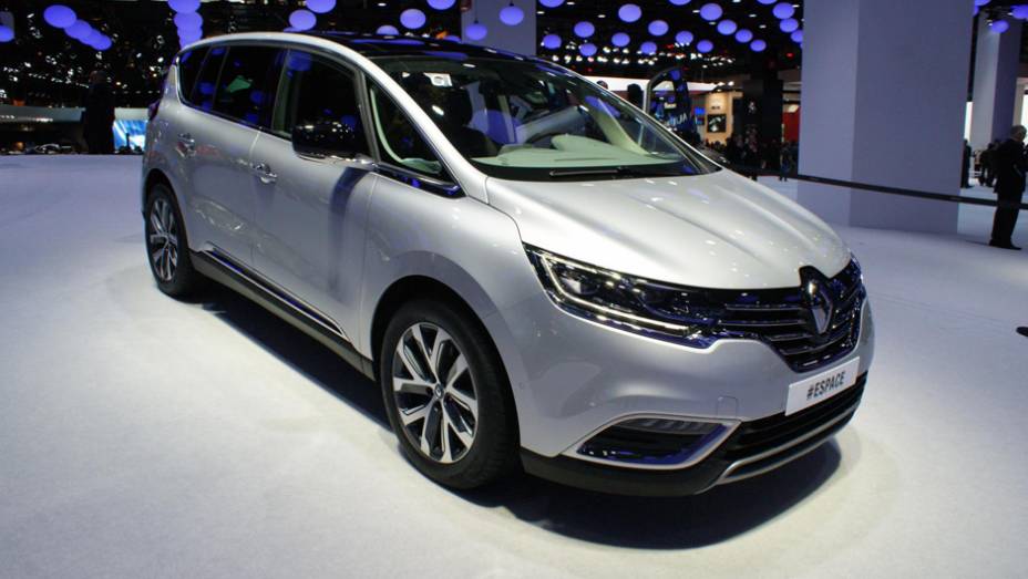 Renault lançou novo Espace no Salão de Paris | <a href="https://preprod.quatrorodas.abril.com.br/noticias/saloes/paris-2014/novo-espace-chega-cara-crossover-802372.shtml" rel="migration">Leia mais</a>