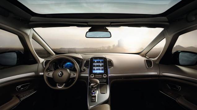 Carro ganhou elementos do Intiale Paris Concept e traz bastante conforto | <a href="https://preprod.quatrorodas.abril.com.br/noticias/saloes/paris-2014/novo-espace-chega-cara-crossover-802372.shtml" rel="migration">Leia mais</a> Carro ganhou elementos do Intiale Paris Concept e traz bastante conforto | <a href="https://preprod.quatrorodas.abril.com.br/noticias/saloes/paris-2014/novo-espace-chega-cara-crossover-802372.shtml" rel="migration">Leia mais</a>