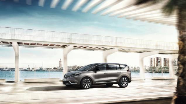Carro terá motores diesel e a gasolina com sistema de reaproveitamento de energia | <a href="https://preprod.quatrorodas.abril.com.br/noticias/saloes/paris-2014/novo-espace-chega-cara-crossover-802372.shtml" rel="migration">Leia mais</a> Carro terá motores diesel e a gasolina com sistema de reaproveitamento de energia | <a href="https://preprod.quatrorodas.abril.com.br/noticias/saloes/paris-2014/novo-espace-chega-cara-crossover-802372.shtml" rel="migration">Leia mais</a>