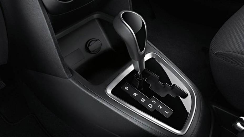 As vers&otilde;es equipadas com motor 1.6 podem vir com c&acirc;mbio autom&aacute;tico de quatro marchas | <a href="https://preprod.quatrorodas.abril.com.br/noticias/fabricantes/hyundai-hb20-seda-chega-r-39-495-735145.shtml" rel="migration">Leia mais</a>