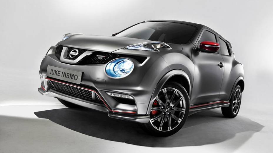 A versão esportiva Nismo RS tem para-choque exclusivo, muito mais agressivo | <a href="https://preprod.quatrorodas.abril.com.br/noticias/saloes/genebra-2014/nissan-renova-crossover-juke-775338.shtml" rel="migration">Leia mais</a>