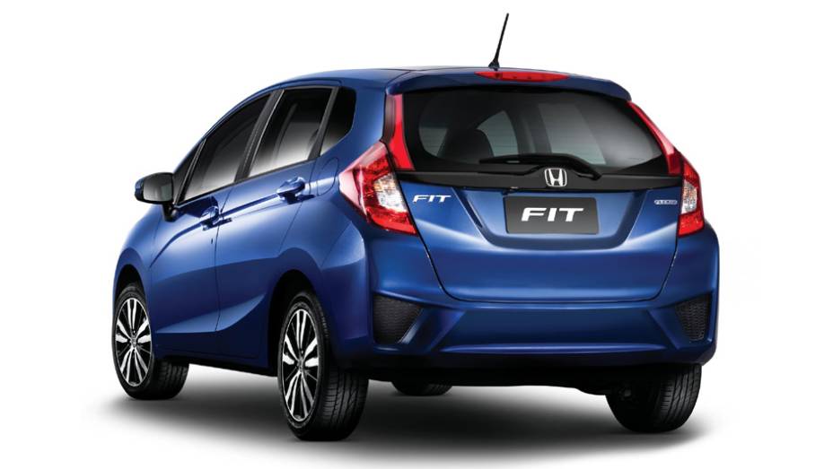 Abril de 2014: lançamento da terceira geração do Fit no mercado brasileiro. Completamente renovado, o modelo será vendido só com motor 1.5 flex e traz de volta a transmissão continuamente variável (CVT) | <a href="%20https://preprod.quatrorodas.abril.com.br/noticias" rel="migration"></a>