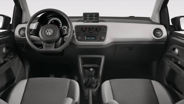 O interior do up! é simples, mas bem acabado em todas as versões - inclusive desde a mais básica; a tela multimídia é do sistema Maps & More, vendido como opcional | <a href="https://preprod.quatrorodas.abril.com.br/carros/lancamentos/volkswagen-up-772368.shtml" rel="migration">L</a> O interior do up! é simples, mas bem acabado em todas as versões - inclusive desde a mais básica; a tela multimídia é do sistema Maps & More, vendido como opcional | <a href="https://preprod.quatrorodas.abril.com.br/carros/lancamentos/volkswagen-up-772368.shtml" rel="migration">L</a>