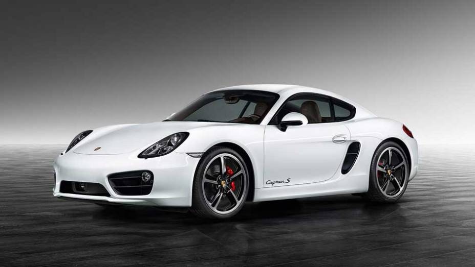 A Porsche Exclusive, divisão de personalização de veículos da própria marca, apresentou uma versão exclusivíssima do Cayman S | <a href="https://preprod.quatrorodas.abril.com.br/noticias/fabricantes/porsche-cayman-s-ganha-personalizacao-fabrica-894381.shtml" rel="migration">Leia ma</a>