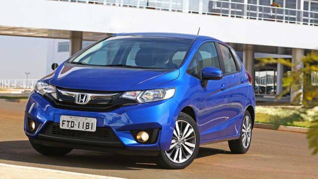 O Fit 2016 tem preços variando de R$ 51.600 (DX MT) a R$ 68.900 (EXL CVT) | <a href="https://preprod.quatrorodas.abril.com.br/noticias/fabricantes/honda-lanca-linha-2016-fit-874082.shtml" rel="migration">Leia mais</a> O Fit 2016 tem preços variando de R$ 51.600 (DX MT) a R$ 68.900 (EXL CVT) | <a href="https://preprod.quatrorodas.abril.com.br/noticias/fabricantes/honda-lanca-linha-2016-fit-874082.shtml" rel="migration">Leia mais</a>