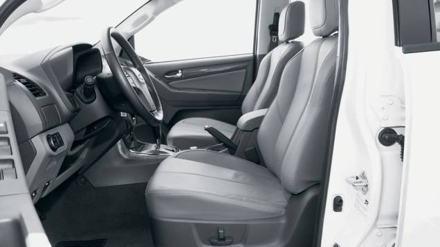 Banco elétrico e revestimento de couro, só na topo de linha. | <a href="https://preprod.quatrorodas.abril.com.br/carros/testes/chevrolet-s10-681120.shtml" rel="migration">Leia mais</a> Banco elétrico e revestimento de couro, só na topo de linha. | <a href="https://preprod.quatrorodas.abril.com.br/carros/testes/chevrolet-s10-681120.shtml" rel="migration">Leia mais</a>