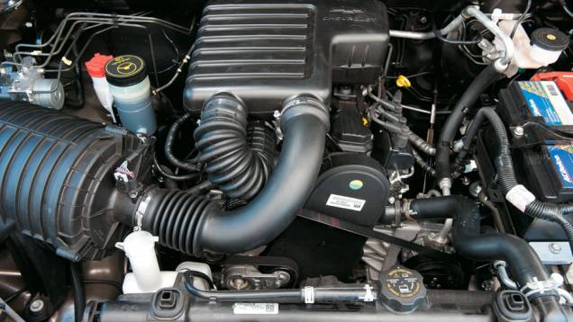Flex: 147 cv e 24,1 mkgf. | <a href="https://preprod.quatrorodas.abril.com.br/carros/testes/chevrolet-s10-681120.shtml" rel="migration">Leia mais</a> Flex: 147 cv e 24,1 mkgf. | <a href="https://preprod.quatrorodas.abril.com.br/carros/testes/chevrolet-s10-681120.shtml" rel="migration">Leia mais</a>