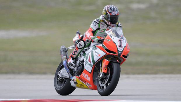 O italiano Max Biaggi sai em s&eacute;timo