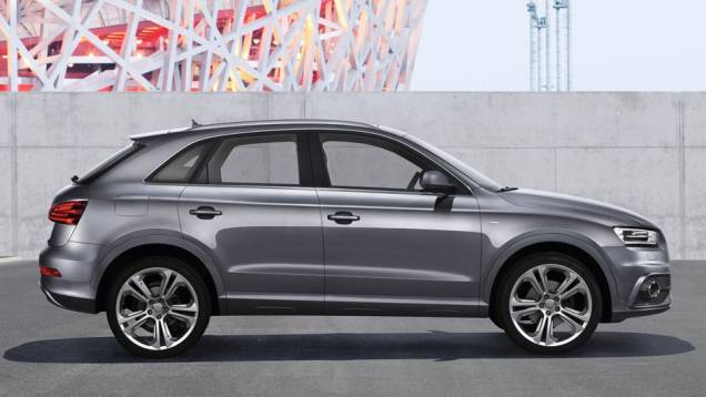 O novo SUV aposta no luxo e na esportividade para levar a melhor sobre o BMW X1 O novo SUV aposta no luxo e na esportividade para levar a melhor sobre o BMW X1