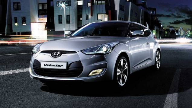 <a href="https://preprod.quatrorodas.abril.com.br/carros/lancamentos/hyundai-veloster-641581.shtml" rel="migration">Leia mais</a> <a href="https://preprod.quatrorodas.abril.com.br/carros/lancamentos/hyundai-veloster-641581.shtml" rel="migration">Leia mais</a>