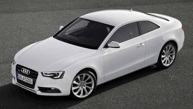 Modelo passou por facelift e teve mudanças no motor Modelo passou por facelift e teve mudanças no motor