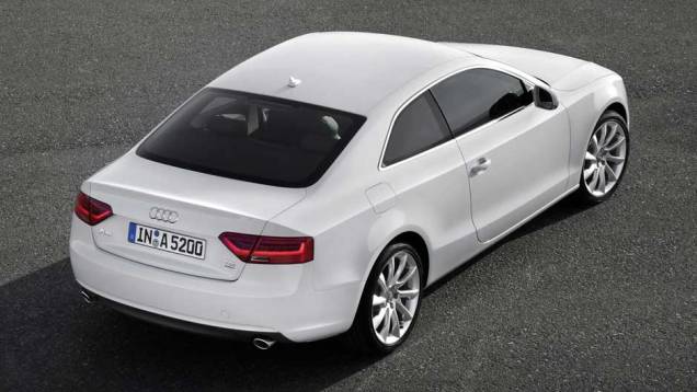Modelo passou por facelift e teve mudanças no motor Modelo passou por facelift e teve mudanças no motor