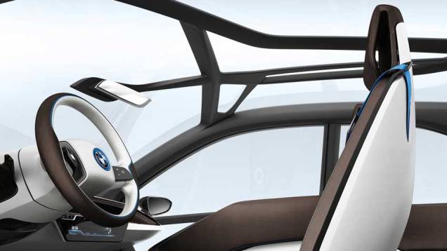 Compacto de quatro lugares, modelo inaugura a submarca de veículos elétricos da BMW. <a href="https://preprod.quatrorodas.abril.com.br/noticias/sustentabilidade-bmw-revela-detalhes-divisao-eletrica-i-natali-chiconi-297169_p.shtml" rel="migration">Leia mais</a> Compacto de quatro lugares, modelo inaugura a submarca de veículos elétricos da BMW. <a href="https://preprod.quatrorodas.abril.com.br/noticias/sustentabilidade-bmw-revela-detalhes-divisao-eletrica-i-natali-chiconi-297169_p.shtml" rel="migration">Leia mais</a>