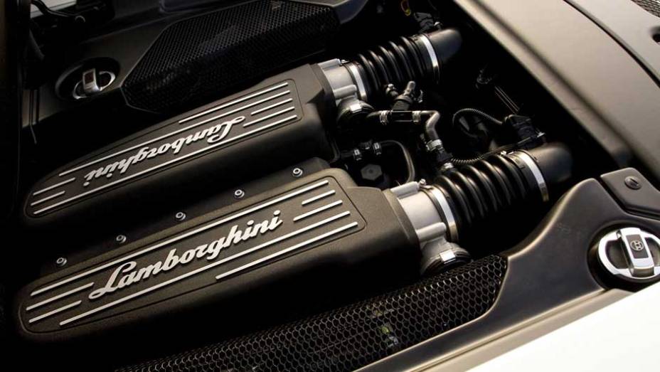 Propulsor &eacute; o 5.2 V10 de 560 cv de pot&ecirc;ncia | <a href="https://preprod.quatrorodas.abril.com.br/noticias/lamborghini-ira-exibir-gallardo-lp-560-4-sao-paulo-299619_p.shtml" rel="migration">Leia mais</a>