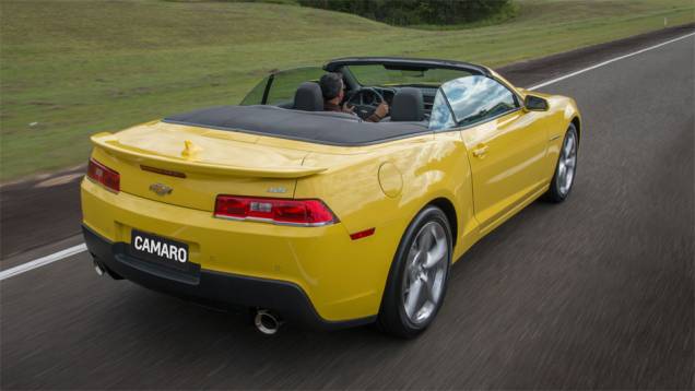 O bloco conta com comado de válvulas continuamente variável e sistema de desligamento dos cilindros AFM (Active Fuel Management) | <a href="https://preprod.quatrorodas.abril.com.br/noticias/fabricantes/chevrolet-traz-camaro-conversivel-ao-brasil-785537.shtml" rel="migration">Leia</a> O bloco conta com comado de válvulas continuamente variável e sistema de desligamento dos cilindros AFM (Active Fuel Management) | <a href="https://preprod.quatrorodas.abril.com.br/noticias/fabricantes/chevrolet-traz-camaro-conversivel-ao-brasil-785537.shtml" rel="migration">Leia</a>