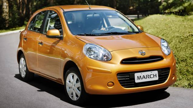 Modelo é o primeiro compacto japonês a chegar ao Brasil <a href="https://preprod.quatrorodas.abril.com.br/carros/lancamentos/nissan-march-640874.shtml" rel="migration">Leia mais</a> Modelo é o primeiro compacto japonês a chegar ao Brasil <a href="https://preprod.quatrorodas.abril.com.br/carros/lancamentos/nissan-march-640874.shtml" rel="migration">Leia mais</a>