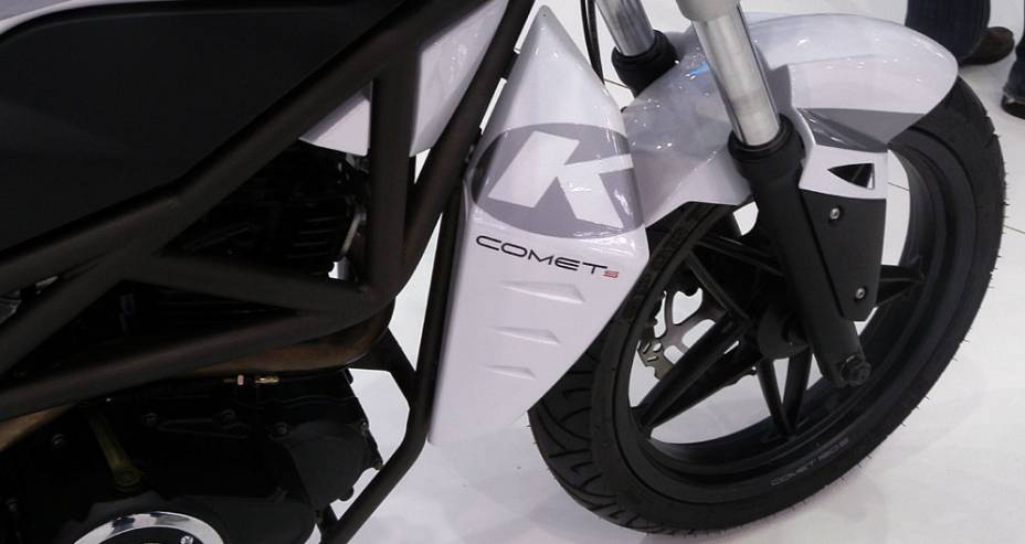 Novidade fica por conta do novo chassi treliçado | <a href="https://preprod.quatrorodas.abril.com.br/moto/noticias/kasinski-apresenta-nova-comet-gt-150-642186.shtml" rel="migration">Leia mais</a>