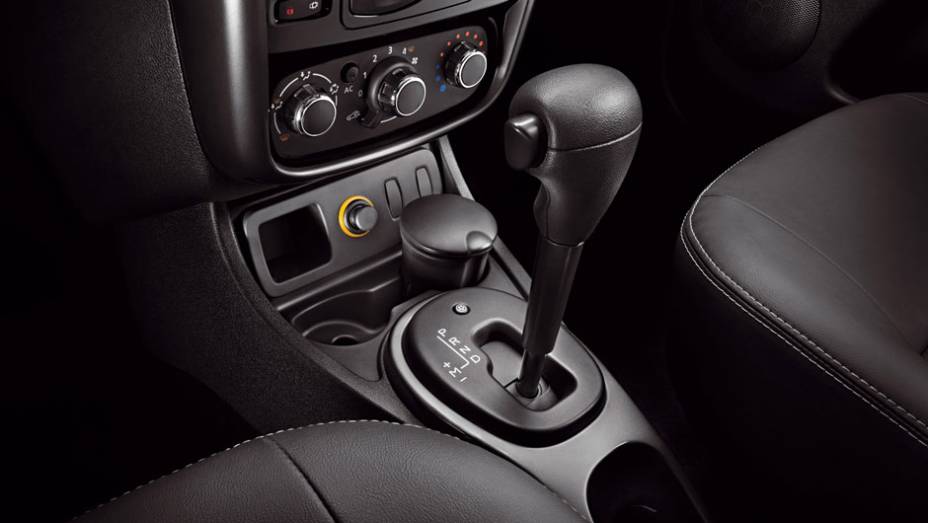 Câmbio automático sequencial é de quatro velocidades | <a href="https://preprod.quatrorodas.abril.com.br/carros/lancamentos/renault-duster-642260.shtml" rel="migration">Leia mais</a> Câmbio automático sequencial é de quatro velocidades | <a href="https://preprod.quatrorodas.abril.com.br/carros/lancamentos/renault-duster-642260.shtml" rel="migration">Leia mais</a>