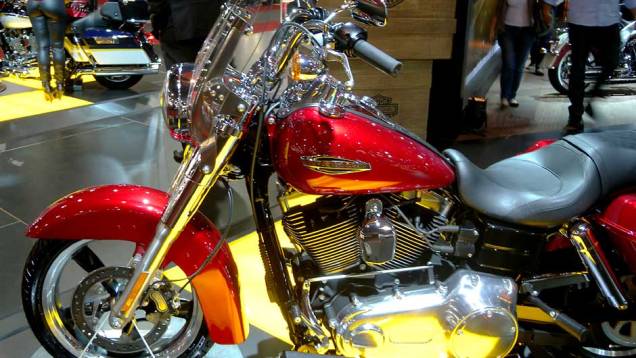 Switchback tem preço sugerido de R$ 43.700 | <a href="https://preprod.quatrorodas.abril.com.br/moto/noticias/harley-davidson-lanca-switchback-642198.shtml" rel="migration">Leia mais</a> Switchback tem preço sugerido de R$ 43.700 | <a href="https://preprod.quatrorodas.abril.com.br/moto/noticias/harley-davidson-lanca-switchback-642198.shtml" rel="migration">Leia mais</a>