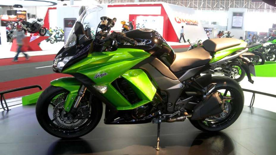 Preços ainda não fora divulgados pela marca | <a href="https://preprod.quatrorodas.abril.com.br/moto/noticias/kawasaki-tera-nova-integrante-familia-ninja-642159.shtml" rel="migration">Leia mais</a>