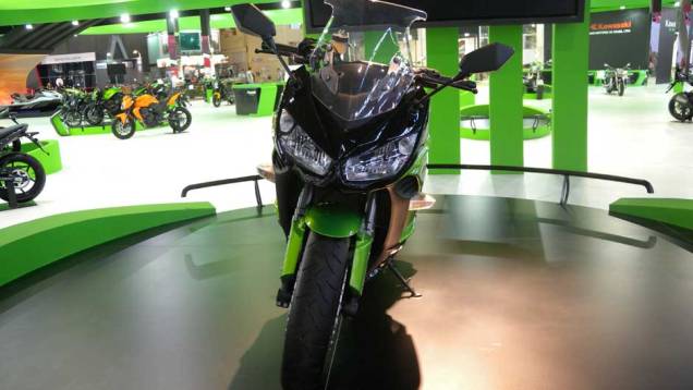 Para-brisa é ajustável | <a href="https://preprod.quatrorodas.abril.com.br/moto/noticias/kawasaki-tera-nova-integrante-familia-ninja-642159.shtml" rel="migration">Leia mais</a> Para-brisa é ajustável | <a href="https://preprod.quatrorodas.abril.com.br/moto/noticias/kawasaki-tera-nova-integrante-familia-ninja-642159.shtml" rel="migration">Leia mais</a>