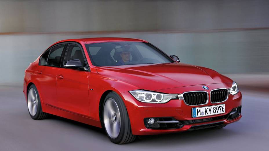 Na Europa, os preços variam de 35.350 a 43.600 euros | <a href="https://preprod.quatrorodas.abril.com.br/carros/lancamentos/bmw-serie-3-643331.shtml" rel="migration">Leia mais</a>