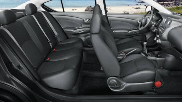 Quem viaja atrás tem muito espaço para as pernas | <a href="https://preprod.quatrorodas.abril.com.br/carros/lancamentos/nissan-versa-644769.shtml" rel="migration">Leia mais</a> Quem viaja atrás tem muito espaço para as pernas | <a href="https://preprod.quatrorodas.abril.com.br/carros/lancamentos/nissan-versa-644769.shtml" rel="migration">Leia mais</a>
