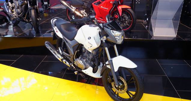 Street de 150 cc chega ao mercado em janeiro | <a href="https://preprod.quatrorodas.abril.com.br/moto/noticias/dafra-riva-150-mais-novidade-marca-642155.shtml" rel="migration">Leia mais</a> Street de 150 cc chega ao mercado em janeiro | <a href="https://preprod.quatrorodas.abril.com.br/moto/noticias/dafra-riva-150-mais-novidade-marca-642155.shtml" rel="migration">Leia mais</a>