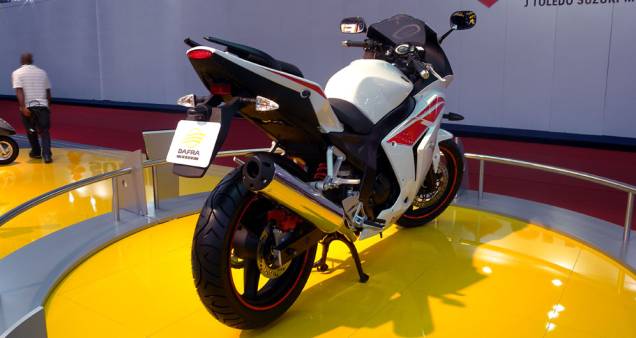 Nova esportiva vem para brigar entre as quarto de litro | <a href="https://preprod.quatrorodas.abril.com.br/moto/noticias/dafra-mostra-daelim-roadwin-250r-642149.shtml" rel="migration">Leia mais</a> Nova esportiva vem para brigar entre as quarto de litro | <a href="https://preprod.quatrorodas.abril.com.br/moto/noticias/dafra-mostra-daelim-roadwin-250r-642149.shtml" rel="migration">Leia mais</a>