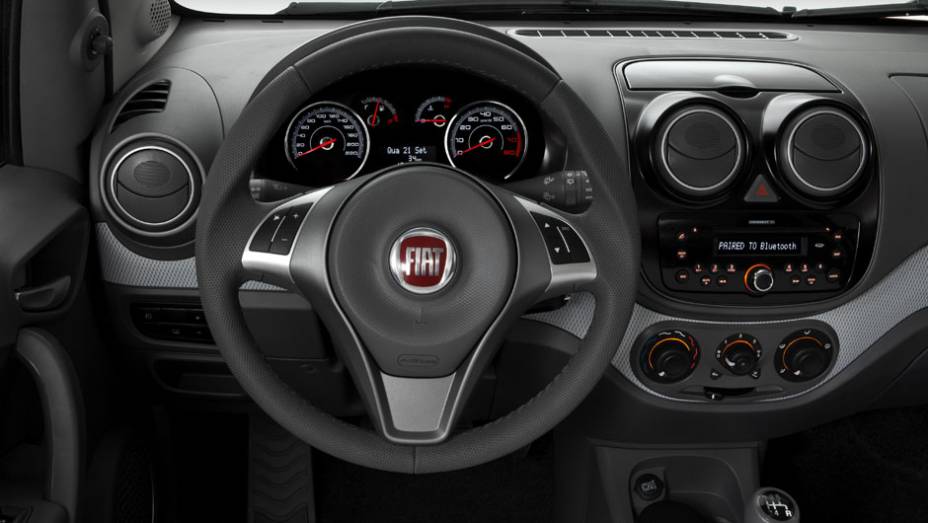 Carro também teve mudanças por dentro. <a href="https://preprod.quatrorodas.abril.com.br/carros/lancamentos/novo-fiat-palio-645462.shtml" rel="migration">Leia mais</a> Carro também teve mudanças por dentro. <a href="https://preprod.quatrorodas.abril.com.br/carros/lancamentos/novo-fiat-palio-645462.shtml" rel="migration">Leia mais</a>