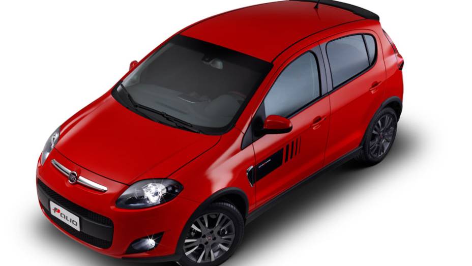 Adesivos na lateral dão um toque de esportividade. <a href="https://preprod.quatrorodas.abril.com.br/carros/lancamentos/novo-fiat-palio-645462.shtml" rel="migration">Leia mais</a>