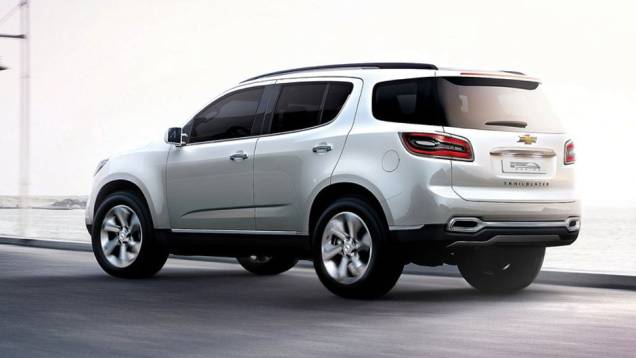 Carro tem espaço para sete ocupantes | <a href="https://preprod.quatrorodas.abril.com.br/noticias/gm-mostra-previa-nova-blazer-307053_p.shtml" rel="migration">Leia mais</a> Carro tem espaço para sete ocupantes | <a href="https://preprod.quatrorodas.abril.com.br/noticias/gm-mostra-previa-nova-blazer-307053_p.shtml" rel="migration">Leia mais</a>