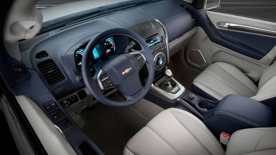 Al&eacute;m da Tail&acirc;ndia, a TrailBlazer tamb&eacute;m deve ser produzida nos Estados Unidos | <a href="https://preprod.quatrorodas.abril.com.br/noticias/gm-mostra-previa-nova-blazer-307053_p.shtml" rel="migration">Leia mais</a>