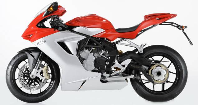 Há a expectativa de que as primeiras unidades cheguem ao Brasil neste ano | <a href="https://preprod.quatrorodas.abril.com.br/moto/noticias/mv-agusta-comeca-produzir-f3-676377.shtml" rel="migration">Leia mais</a> Há a expectativa de que as primeiras unidades cheguem ao Brasil neste ano | <a href="https://preprod.quatrorodas.abril.com.br/moto/noticias/mv-agusta-comeca-produzir-f3-676377.shtml" rel="migration">Leia mais</a>