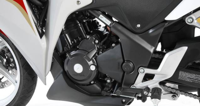 Propulsor de 250cc entrega 26,4 cv de potência Propulsor de 250cc entrega 26,4 cv de potência