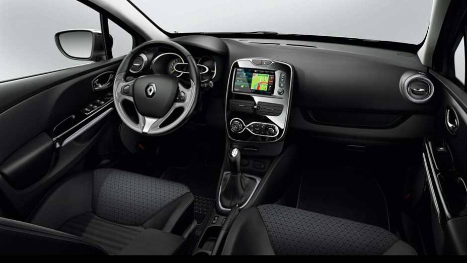 O carro, no entanto, pode ser visto antes pelo p&uacute;blico | <a href="https://preprod.quatrorodas.abril.com.br/saloes/paris/2012/renault-clio-702424.shtml" rel="migration">Leia mais</a>